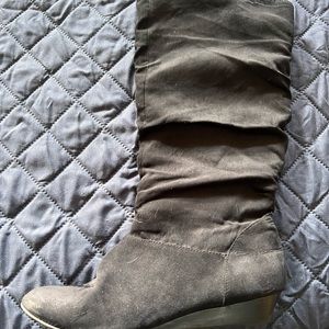 Faux suede wedge boot, slight lift